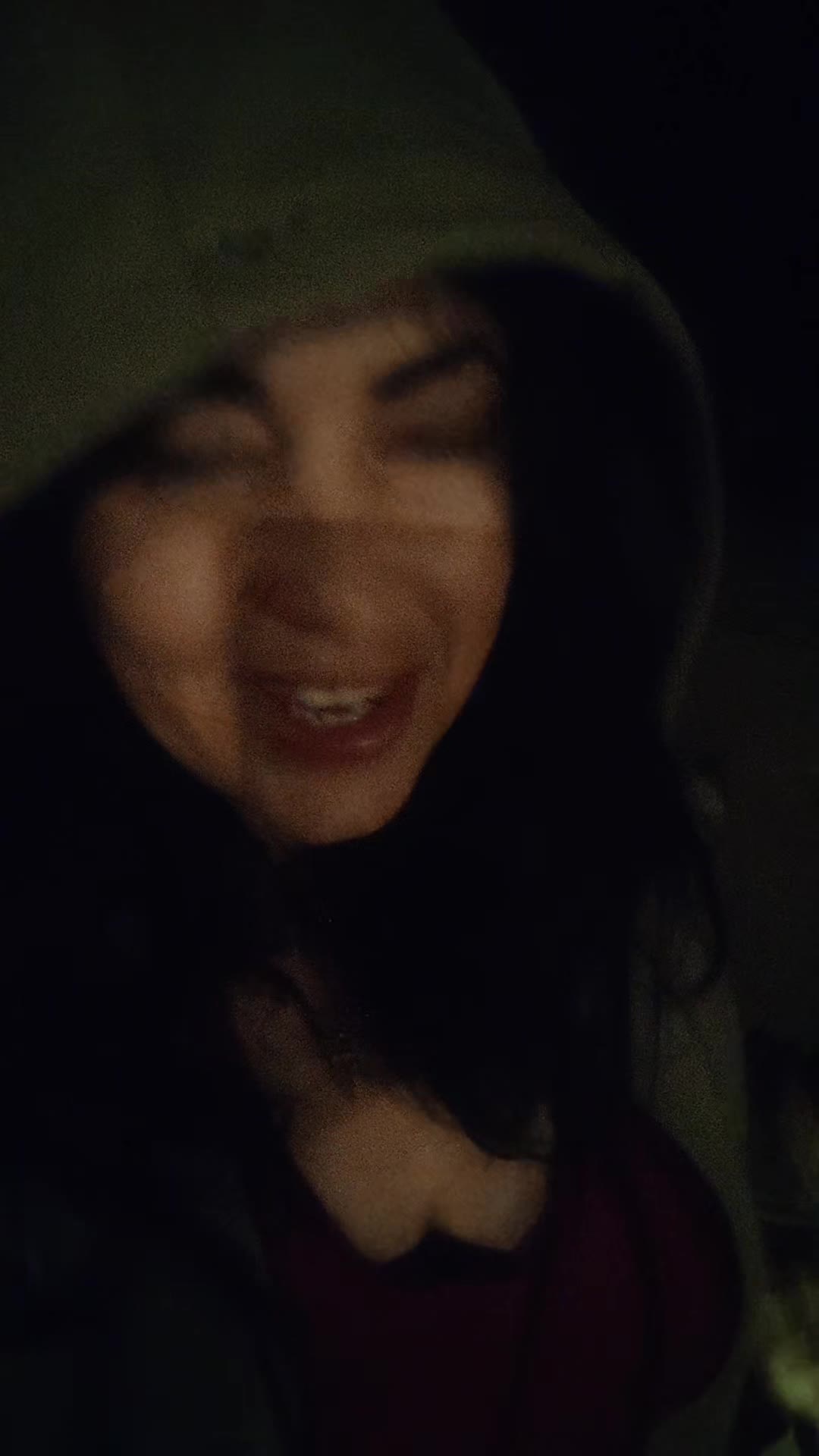 @Luna