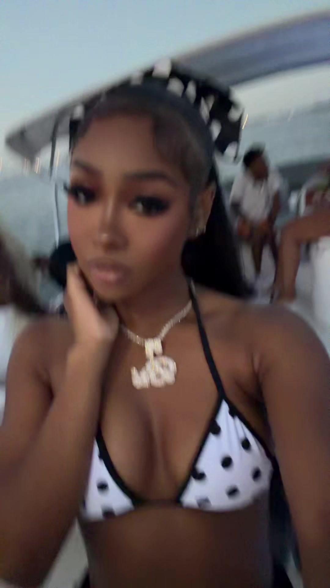 @Bri🦋🤍