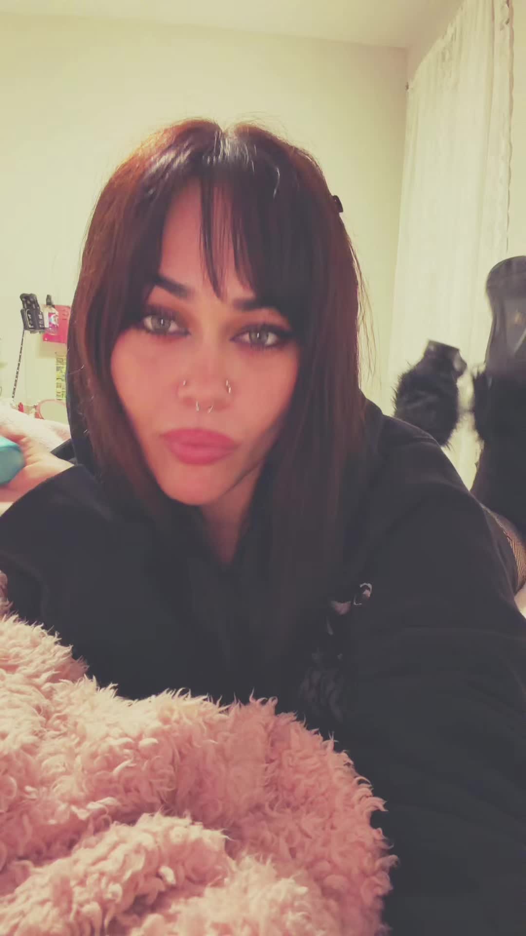 @blushsignal