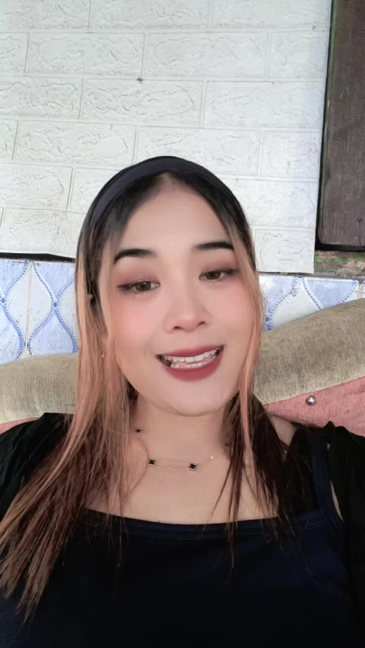 @EL, Ella🍓🐝🐝