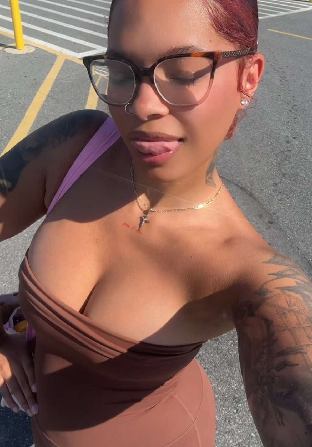 @1OF1👻.