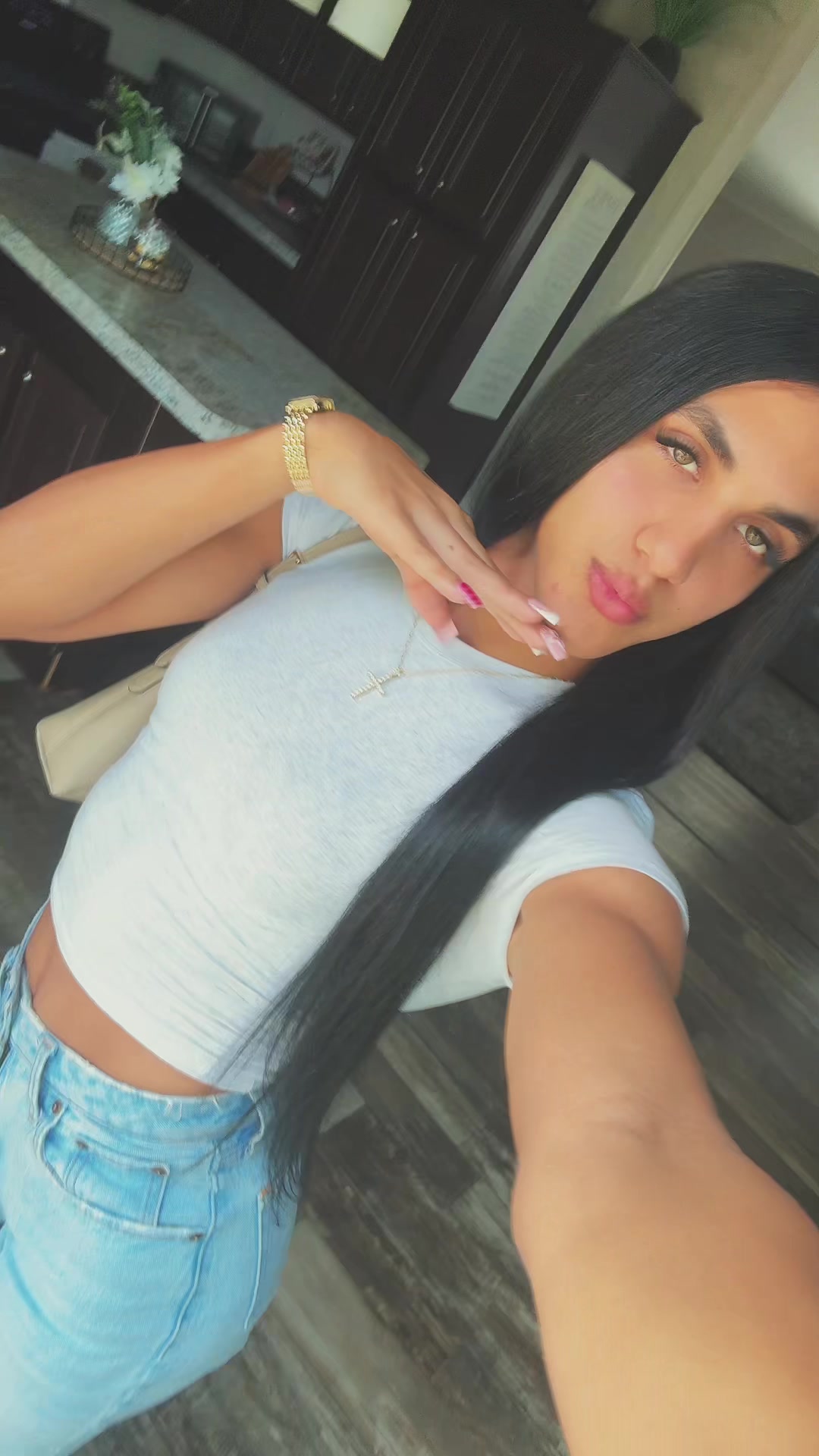 @Alex👸🏻