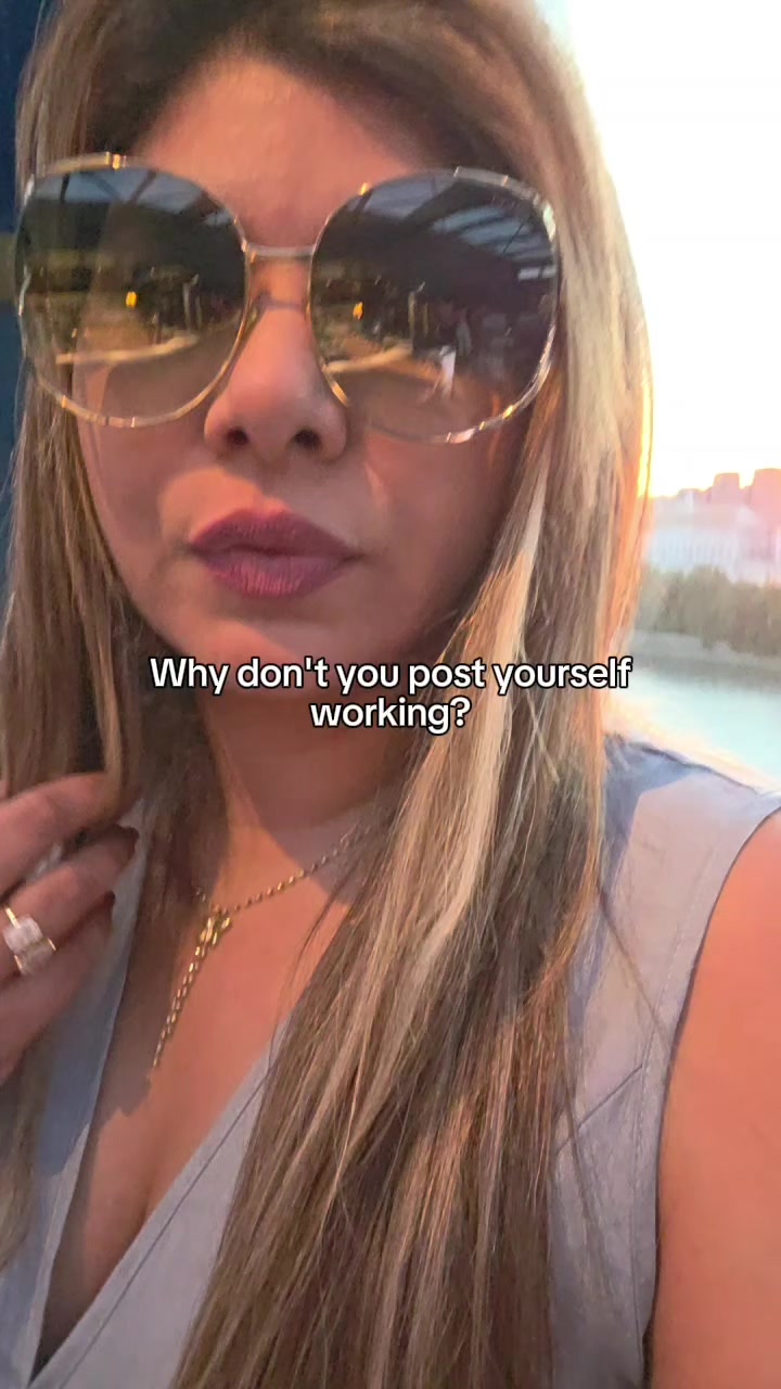 @The Fabulous Life of Sarah