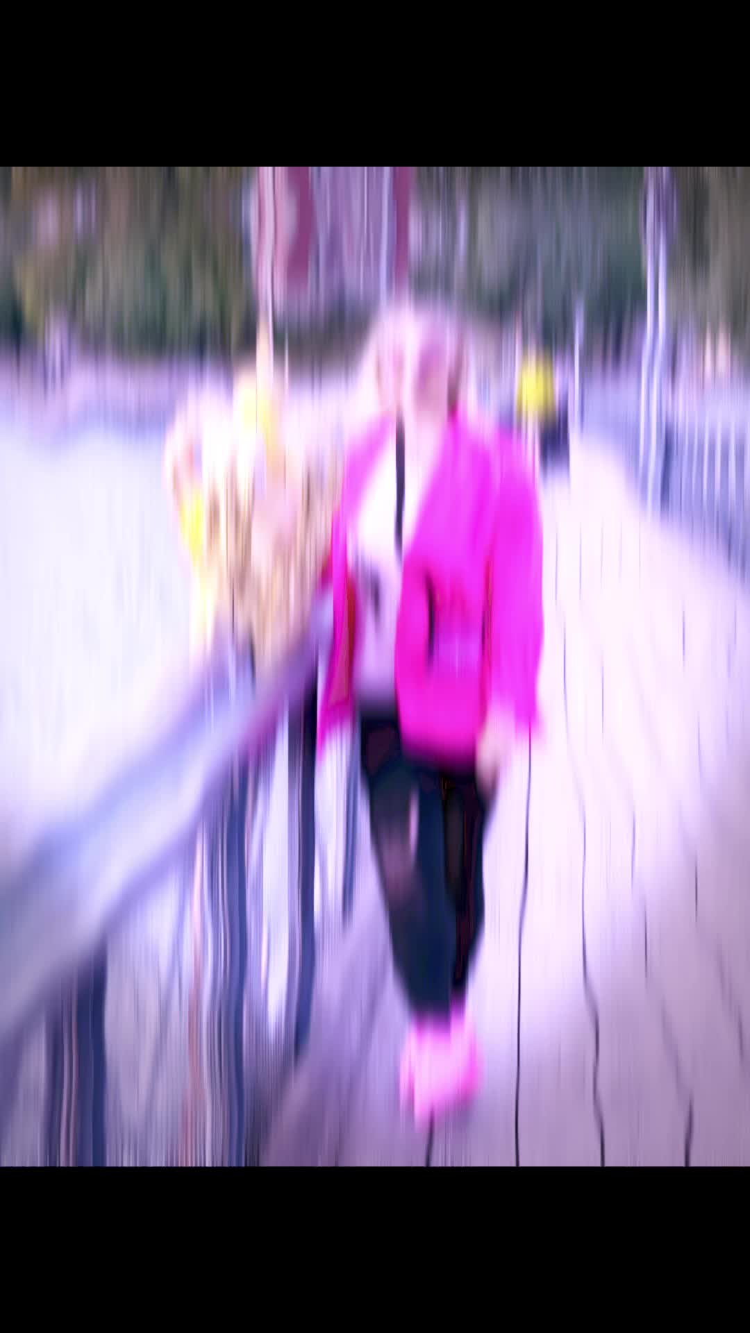 @Eva Pink
