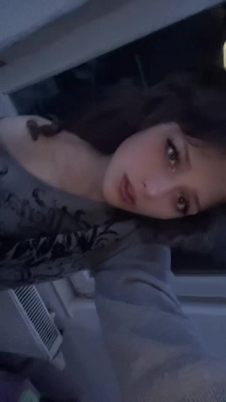 @</3