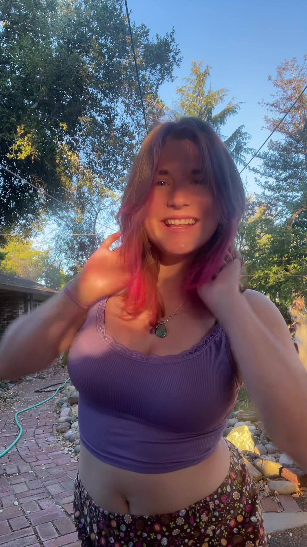 @alexlikesskiing