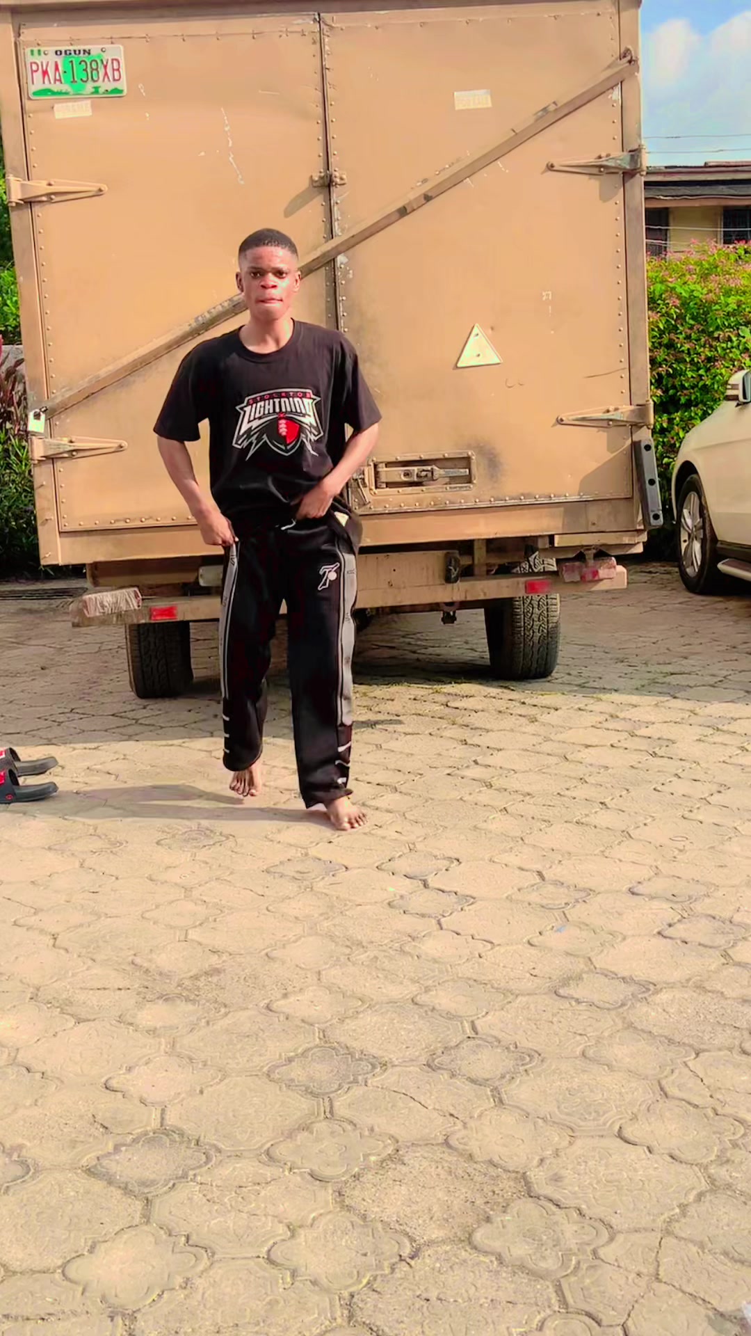 @𝐋𝐀𝐑𝐑𝐘 𝐉𝐔𝐍𝐈𝐎𝐑 🙂💫🤍