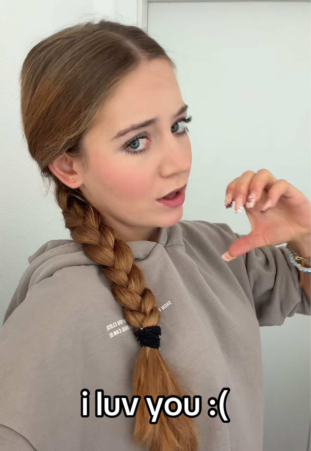 @LUNAAA