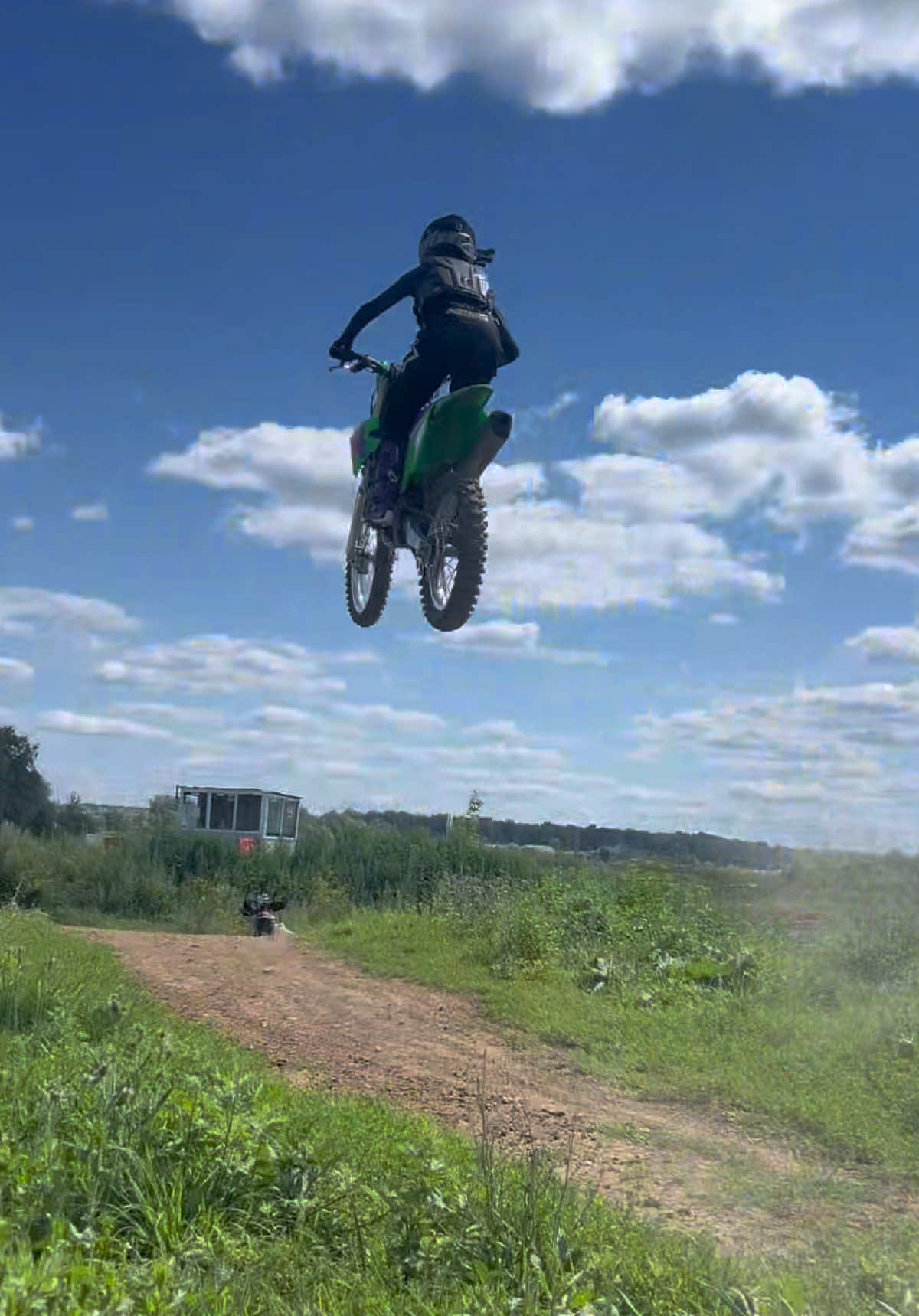 @Kawasaki_7_MX