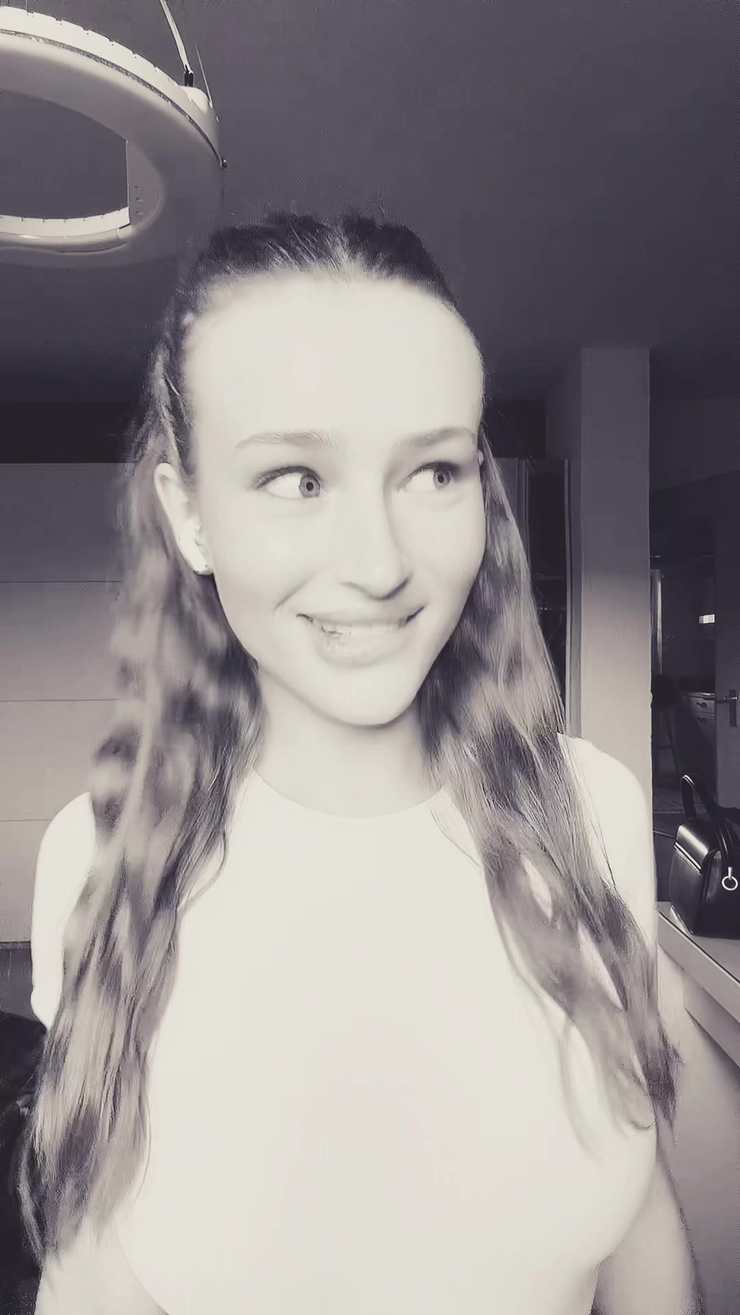 @Karina Muzhalovska ✔️