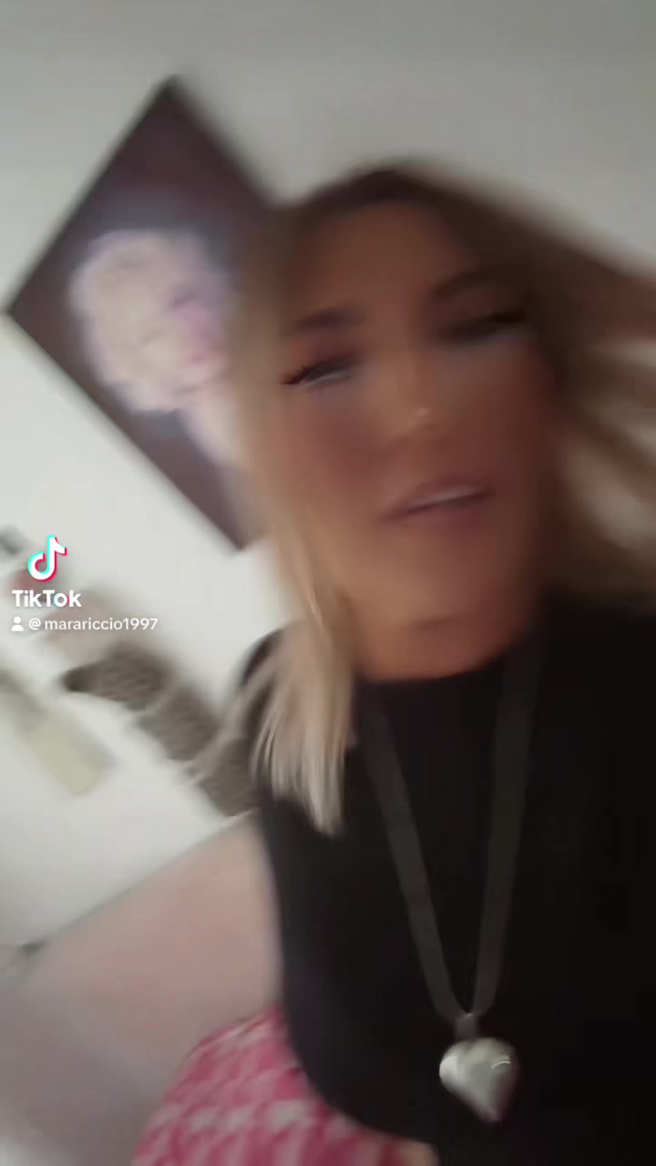 @𝓜𝓪𝓻𝓪