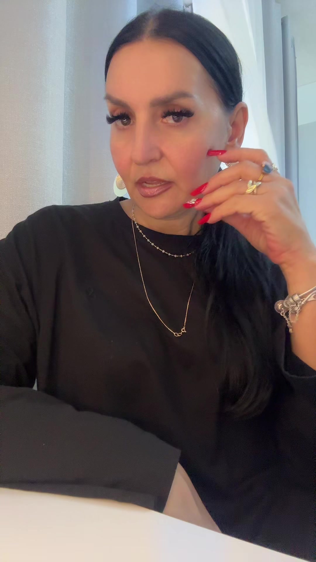 @Veronica
