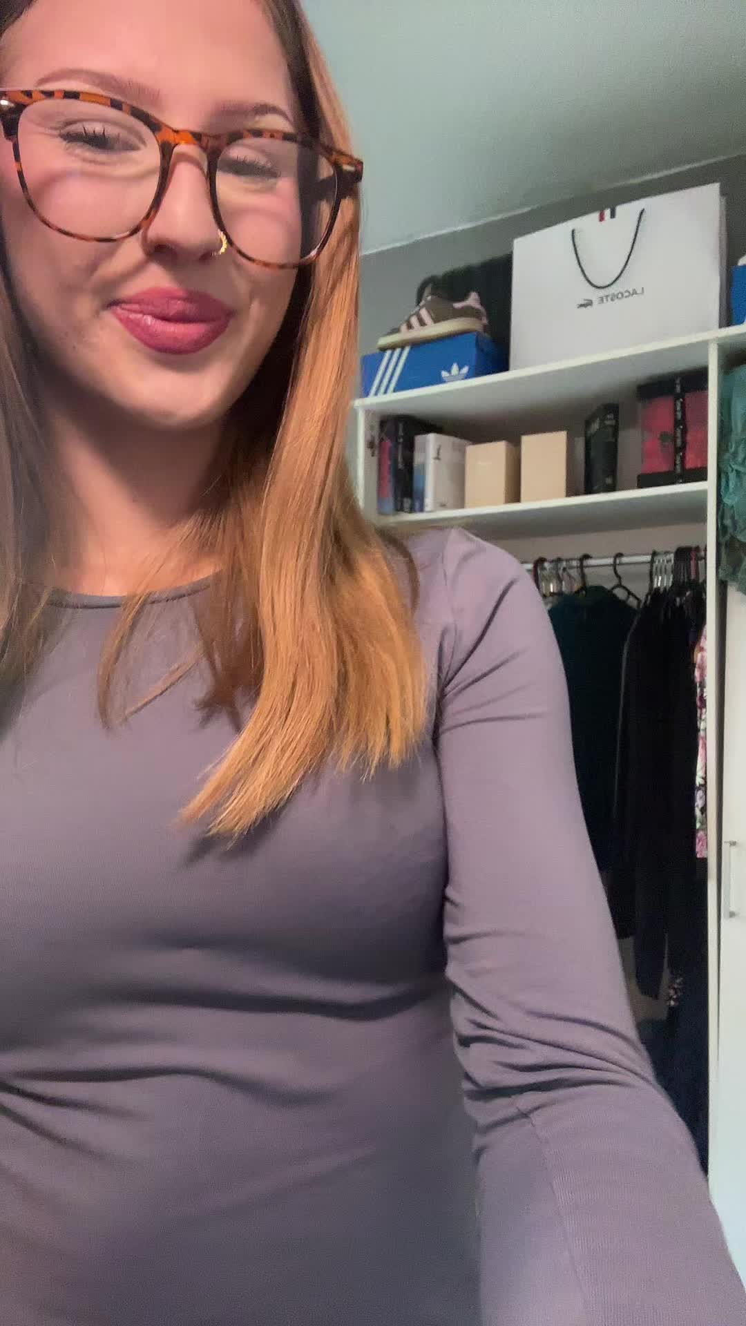 @️