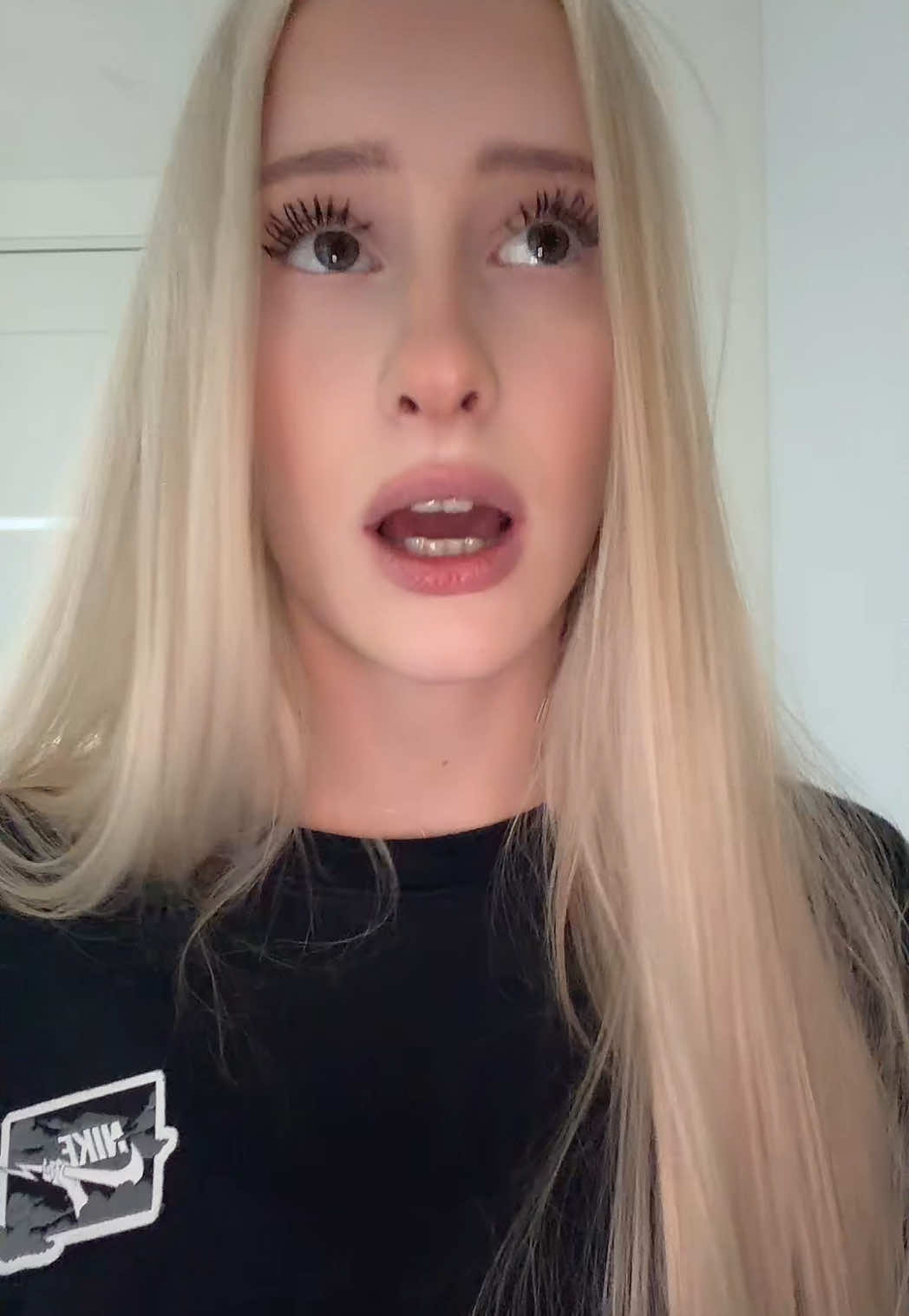 @tina ྀི