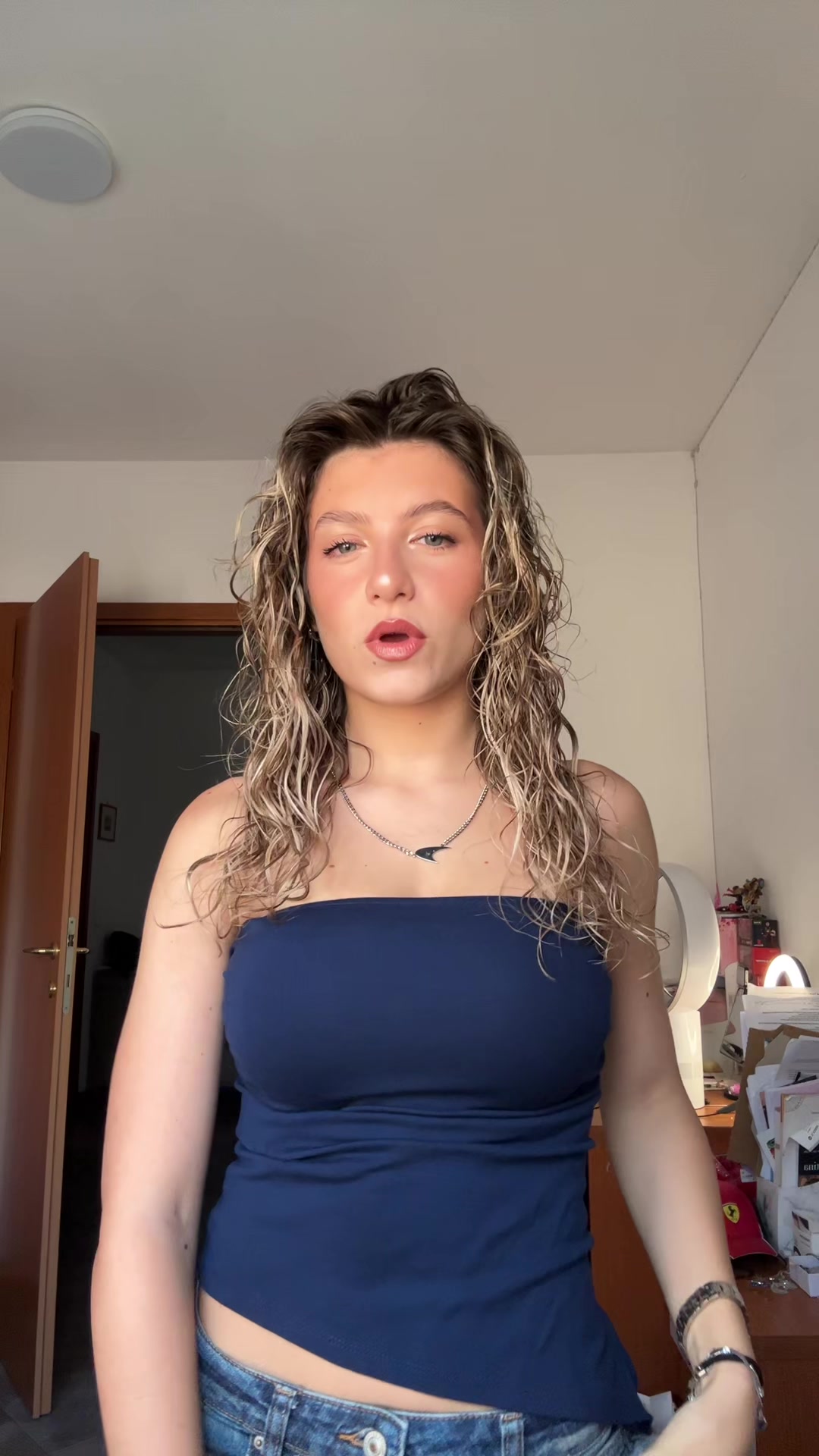 @chiara⧗ ⎊
