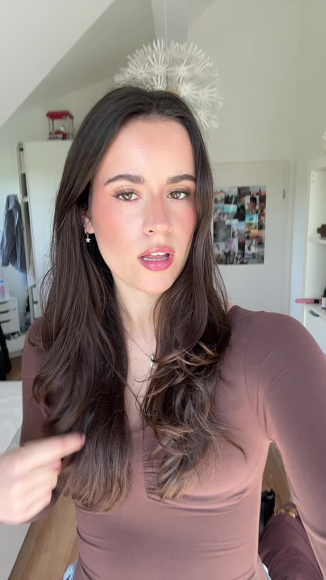 @CÉLINE