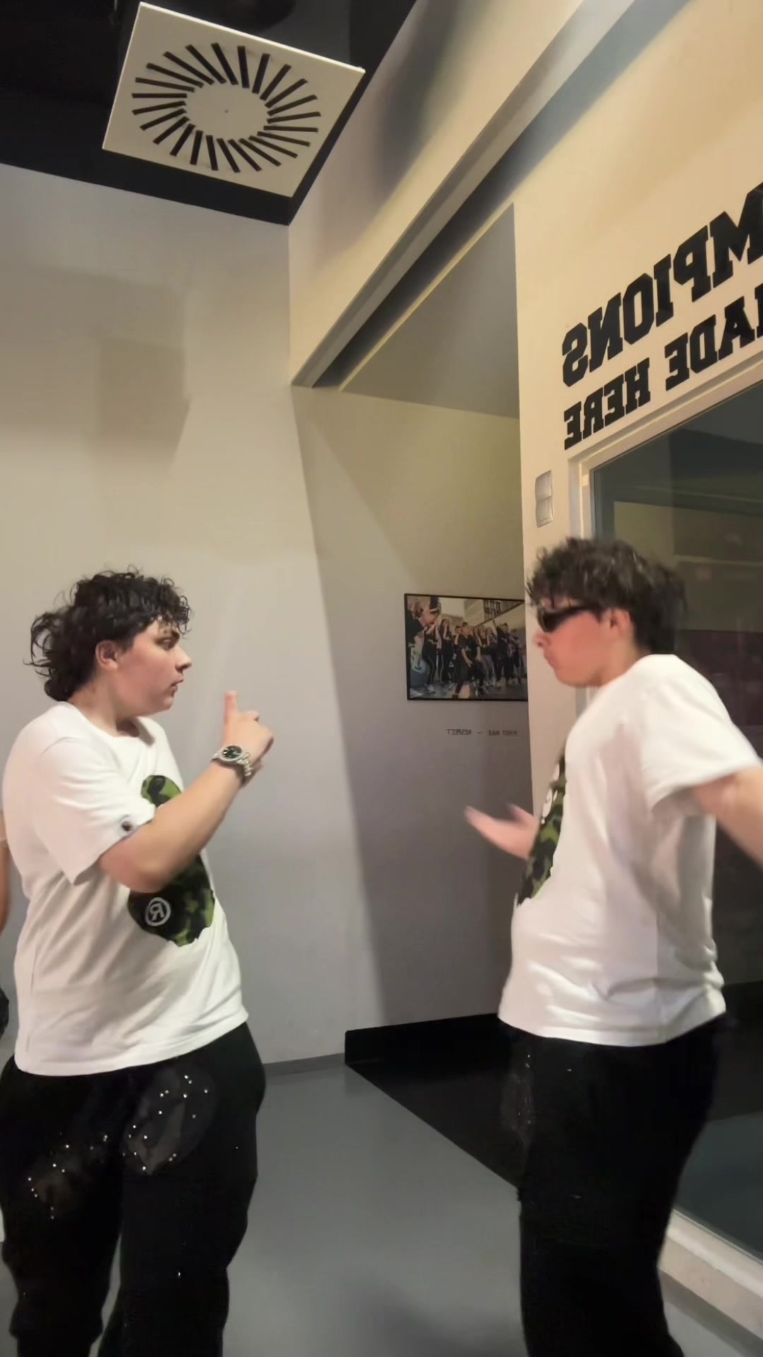 @𝐈𝐯𝐚𝐧