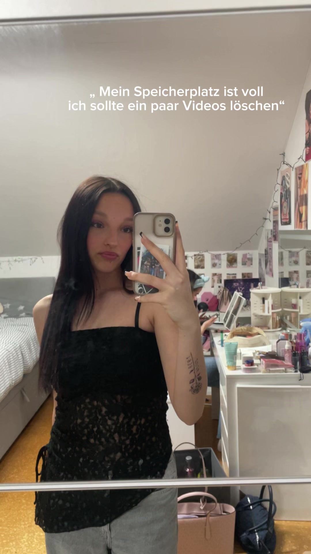 @𝐞𝐥𝐢𝐚𝐧𝐚