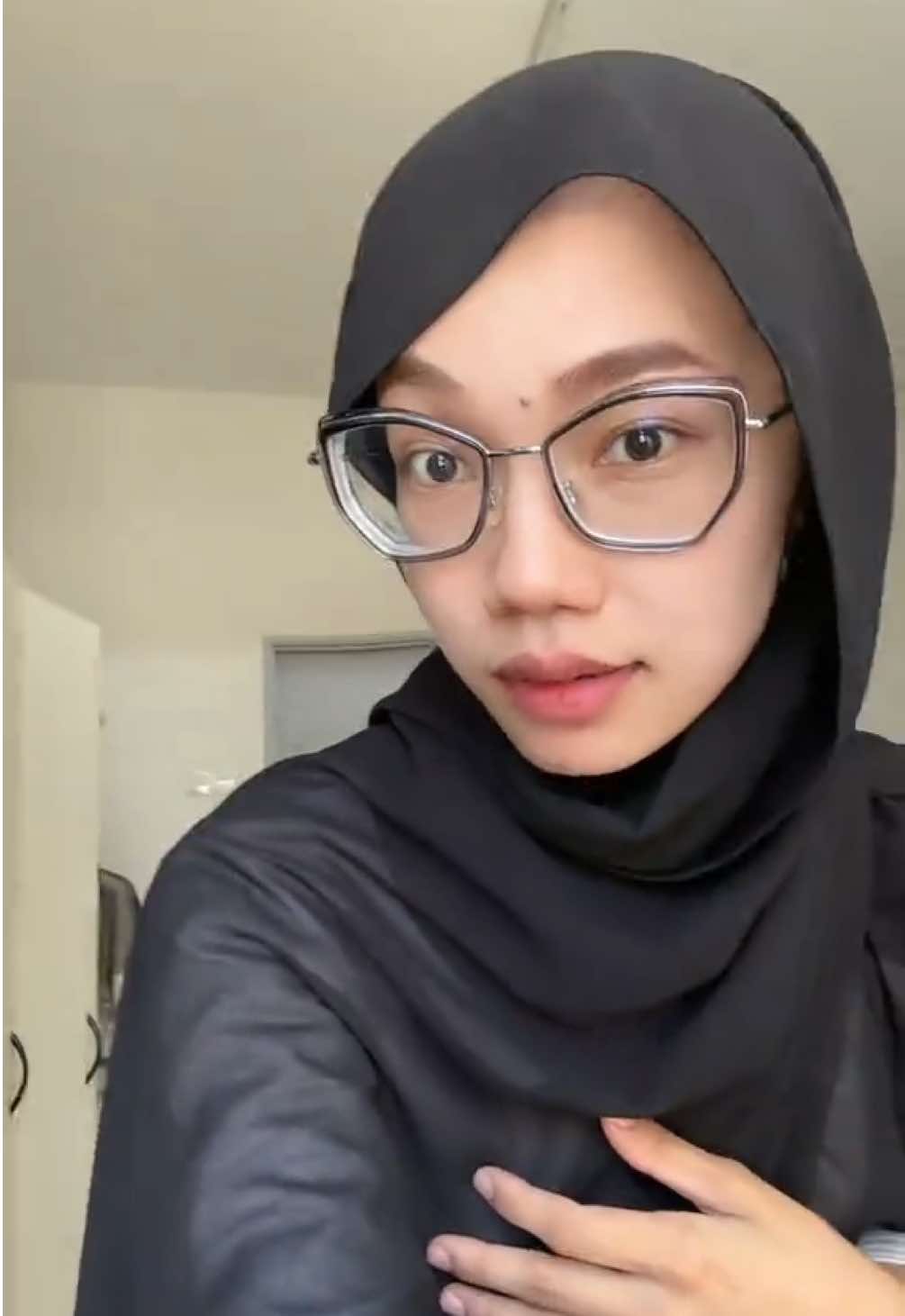 @Azwa.