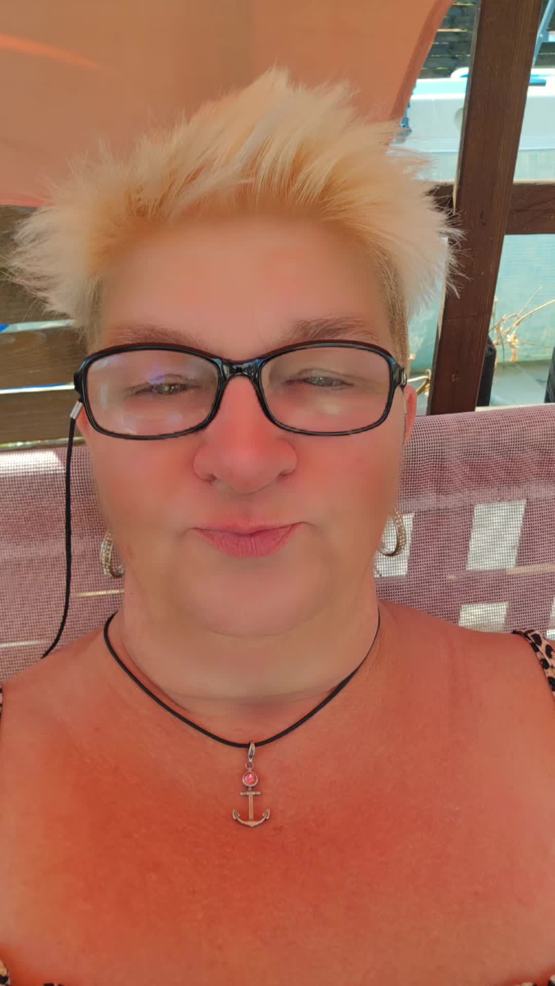@monilove