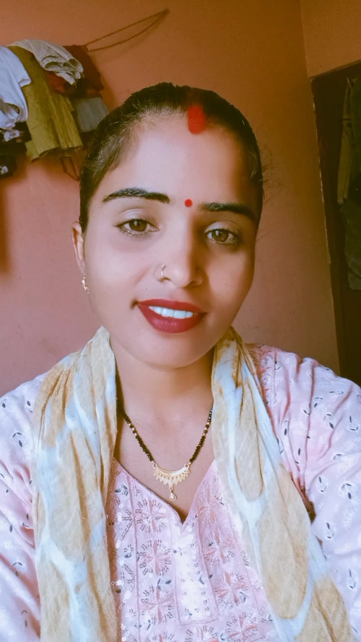 @👑👑Sah Queen 👑👑8255