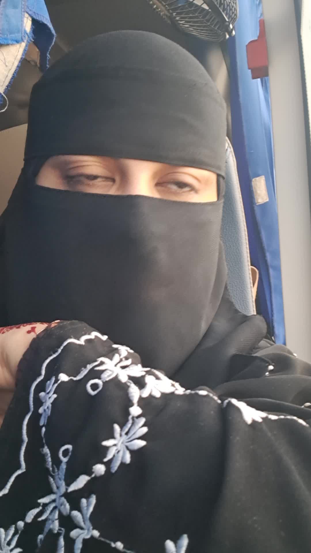 @đ§đŠ..āϏāĻžāĻĨā§..đ¸đĻ