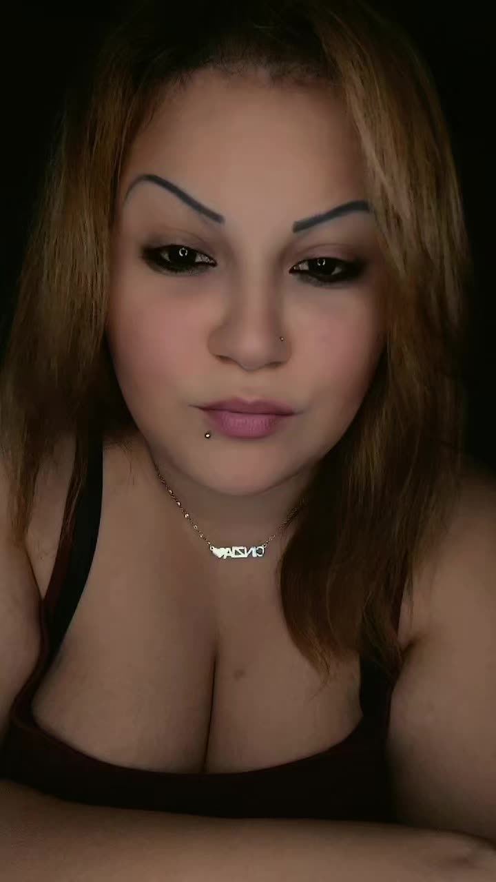 @ℭ𝔦𝔫𝔷𝔦𝔞𝔏𝔞𝔇𝔦𝔳𝔞