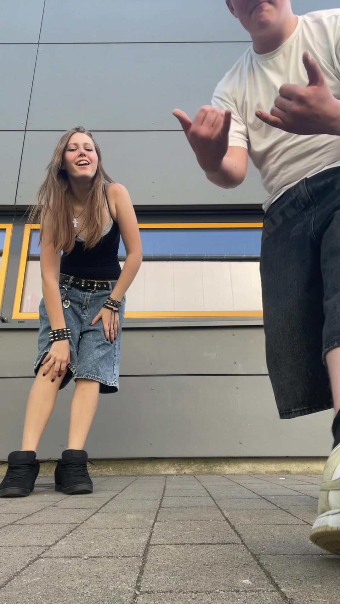 @𝒮𝓇𝒶