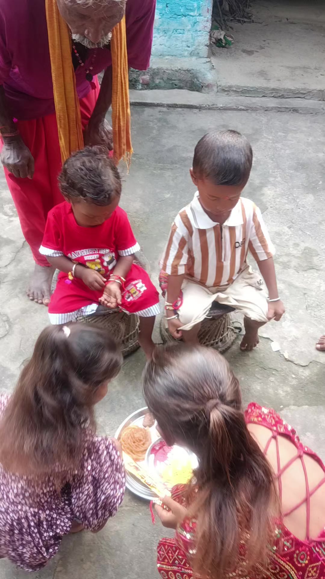 @Deb Sharan Mukhiya 983