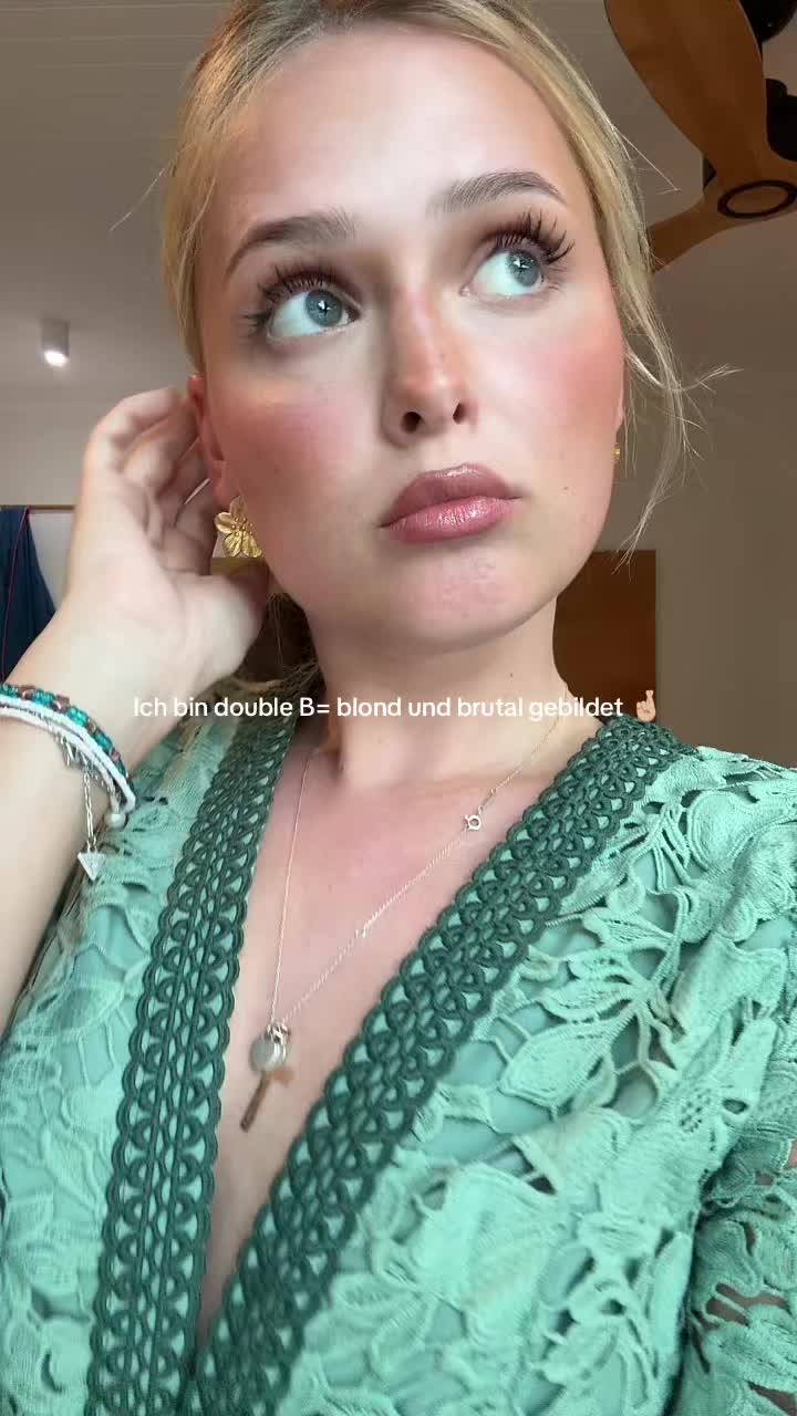 @polinaa🎀