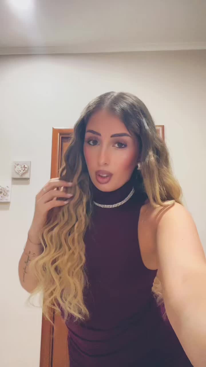 @𝑬