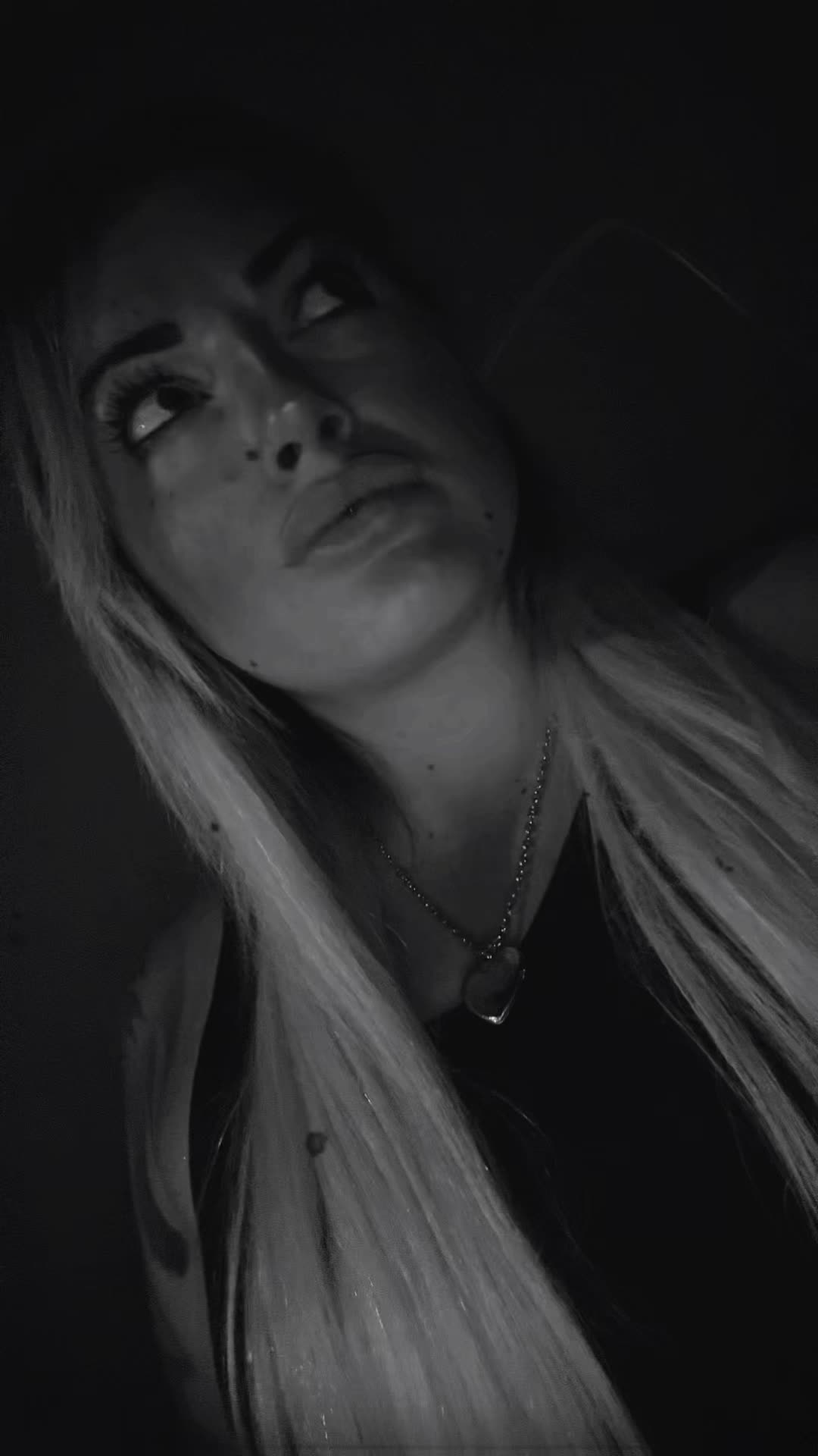 @𝐄𝐥𝐢𝐬𝐚 𝐑𝐮𝐩𝐢𝐥