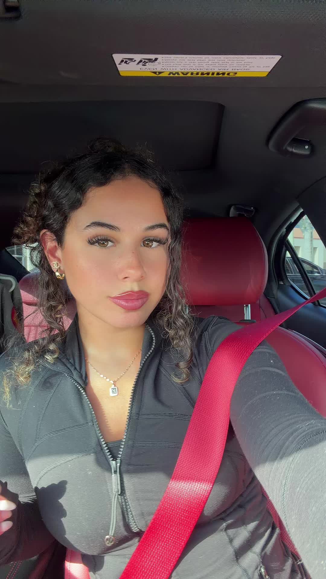 @Keke🌺LIVES