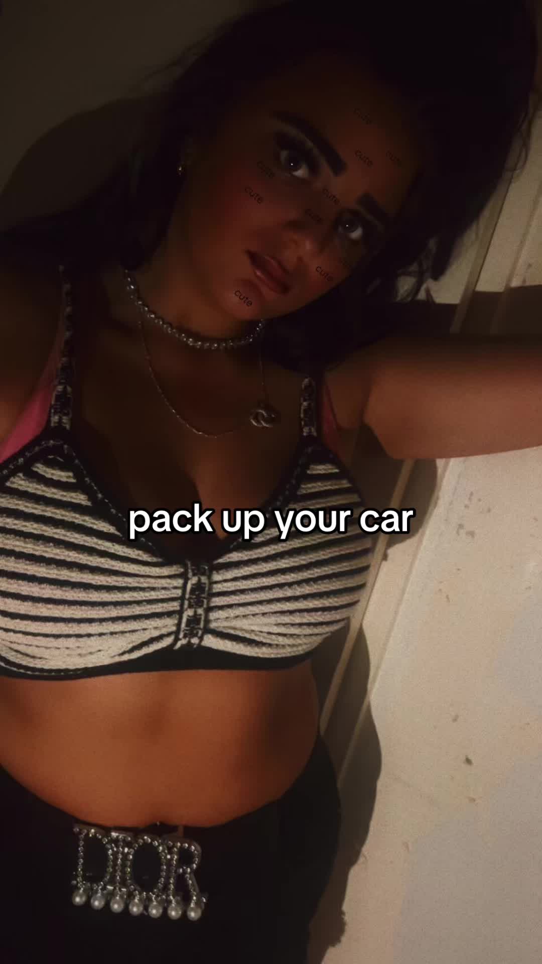 @Destinie