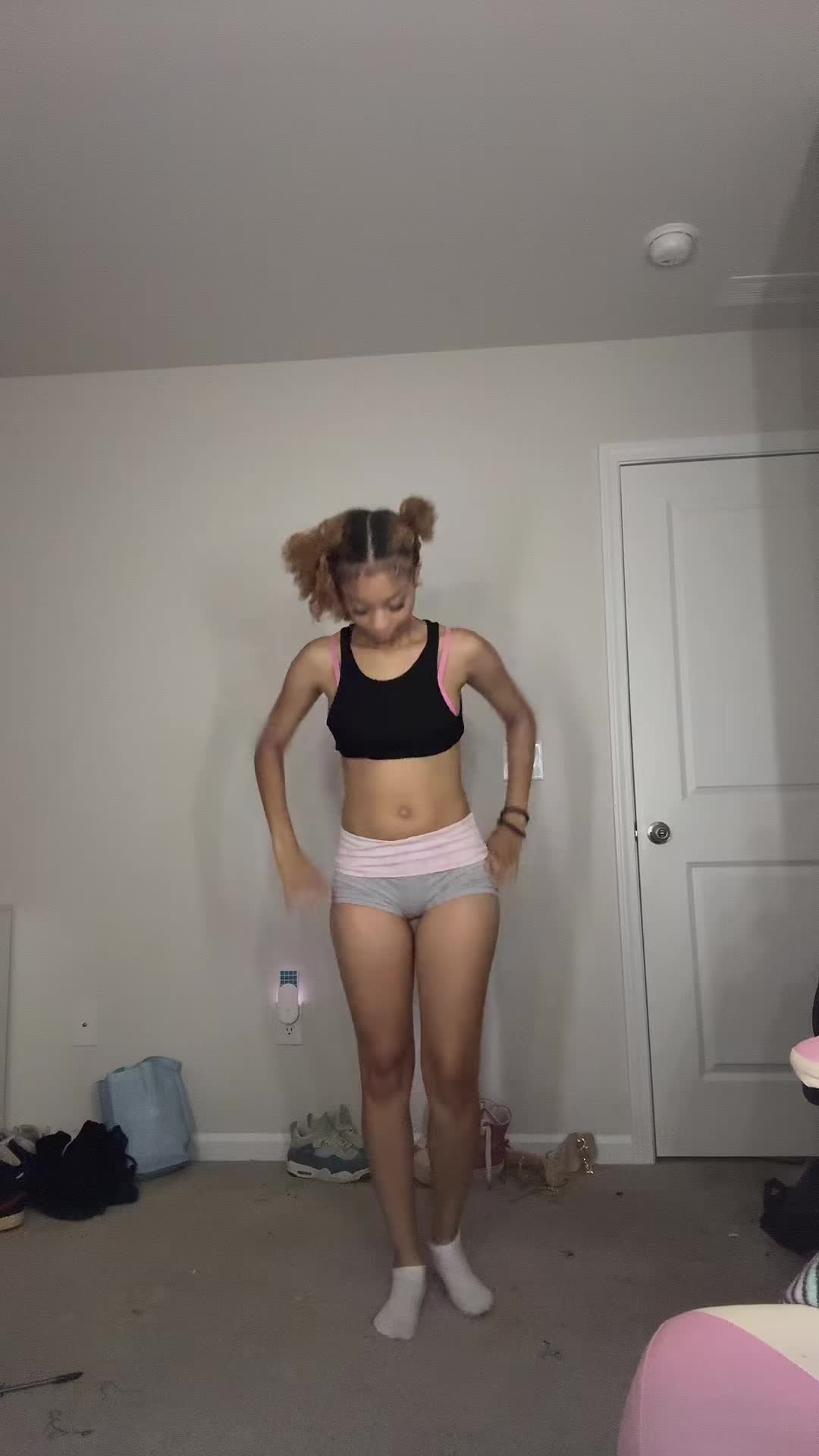 @NILYIAHMARIE🩷🔥
