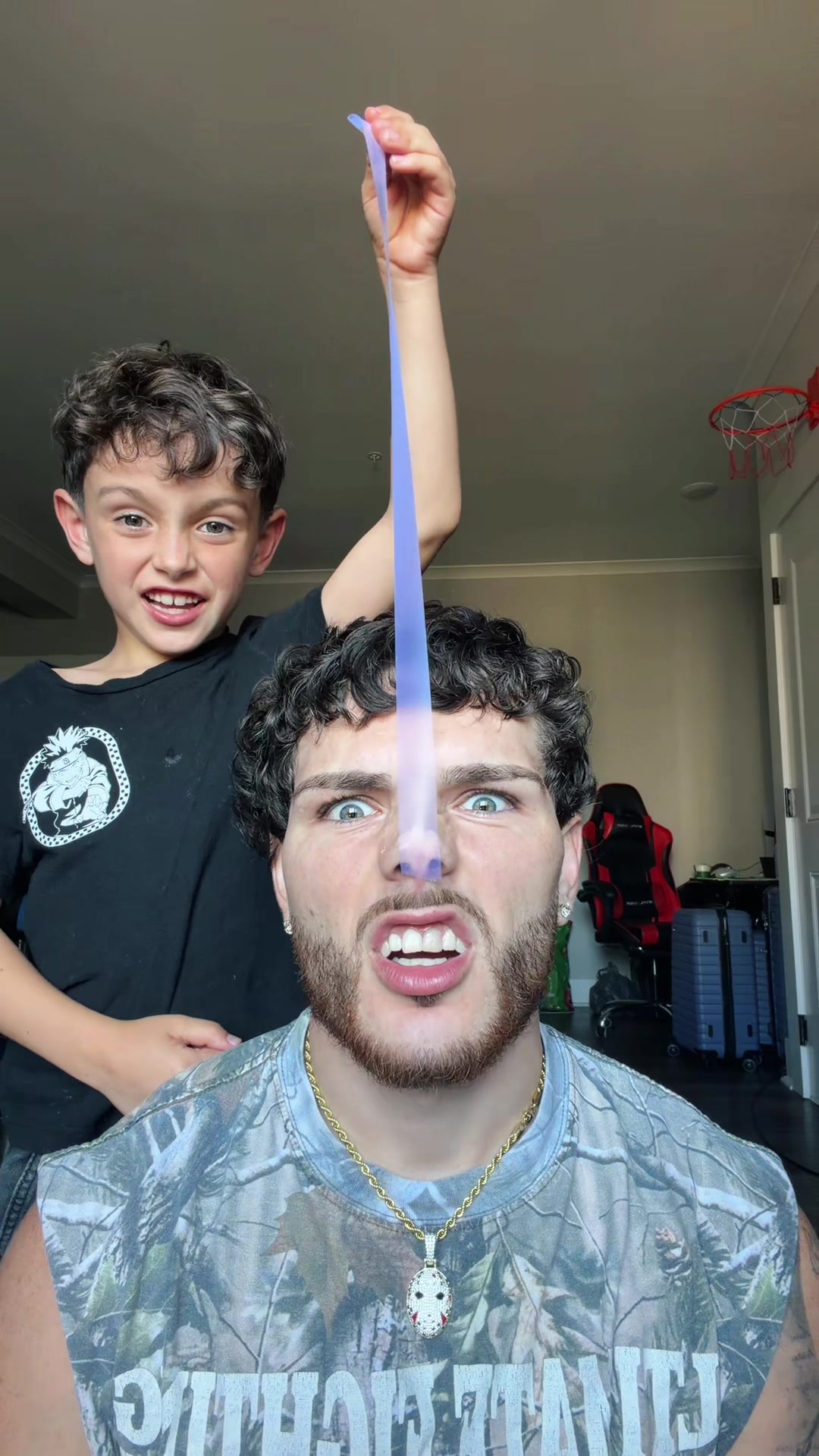 @vasquezboys12