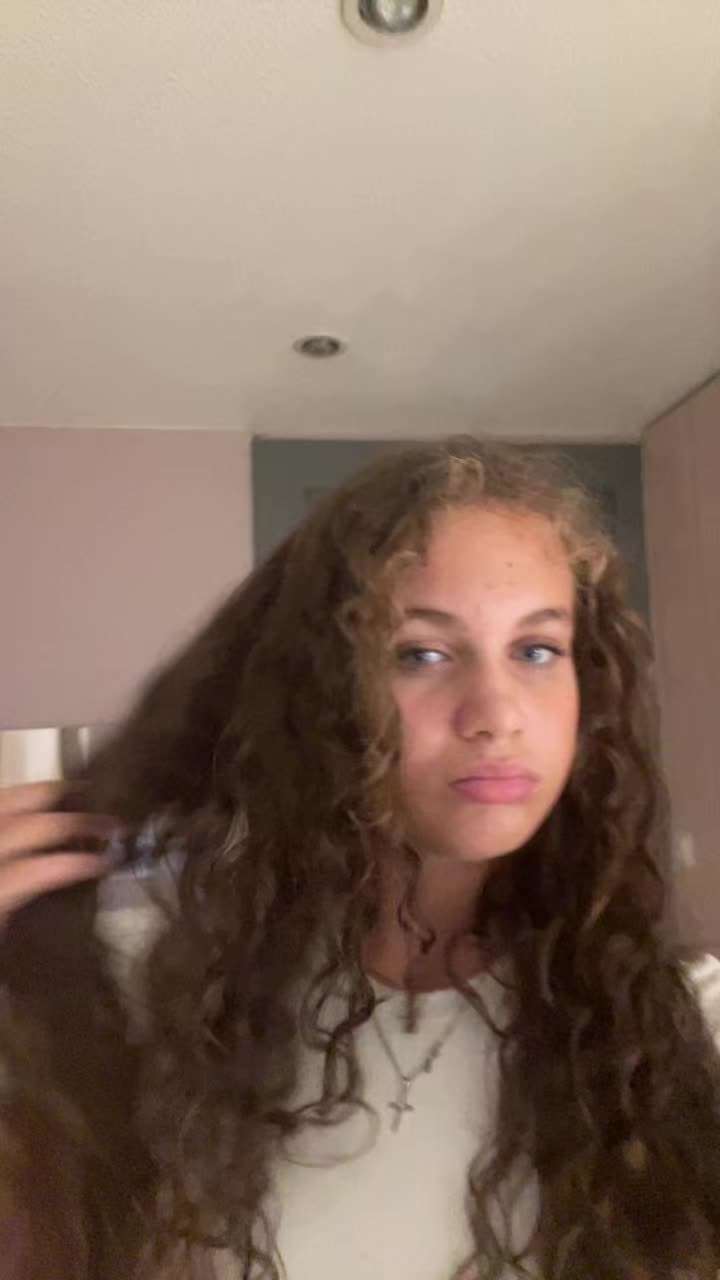 @vavanne