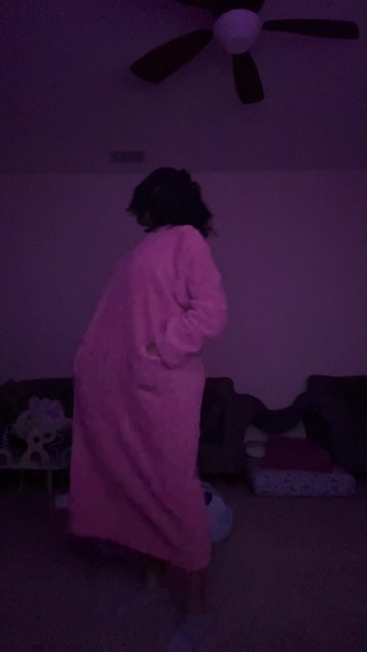 @Ickynikki