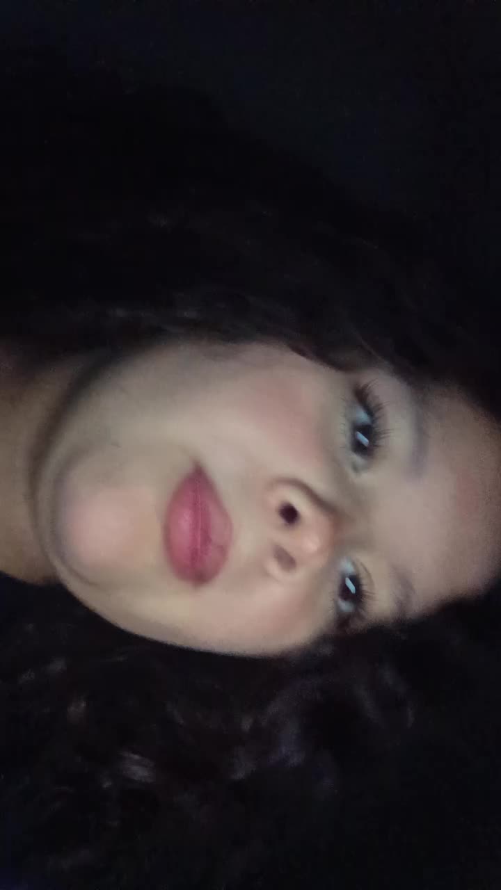 @Vania Villalobos
