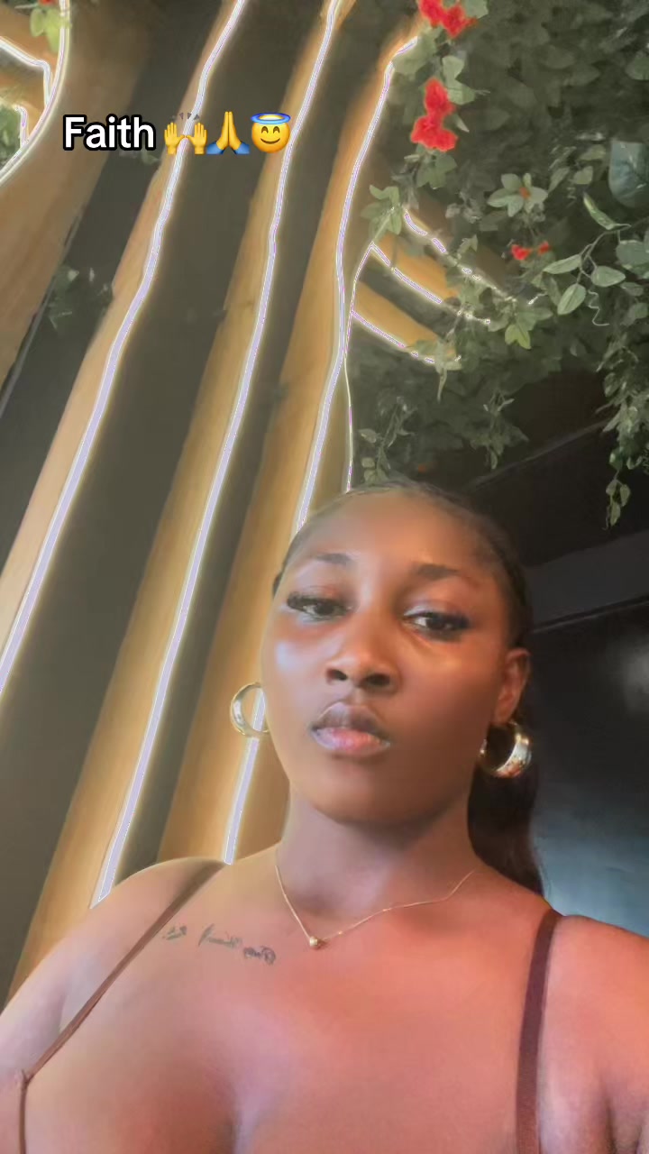 @🎀Dat gal Äřķøşüäħ 🎀🛍️