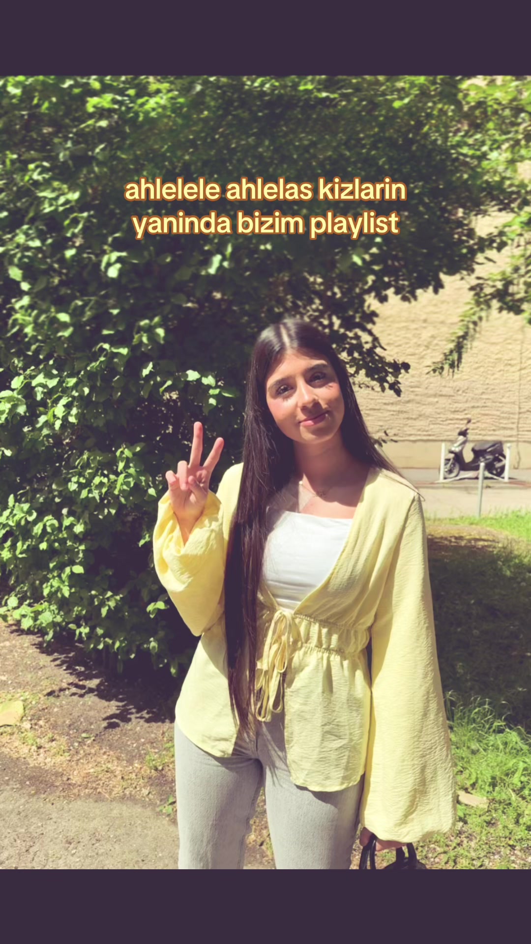 @𝐌 𝐞 𝐥 𝐢 𝐤 𝐞 🌙