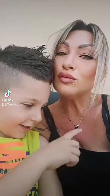 @pikkarekka