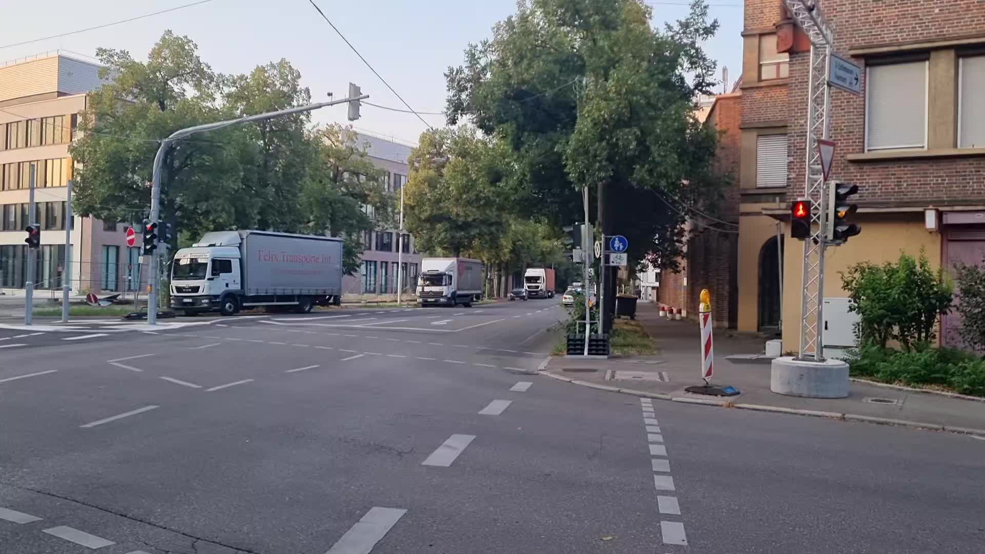 @Der_Blaulichtspotter