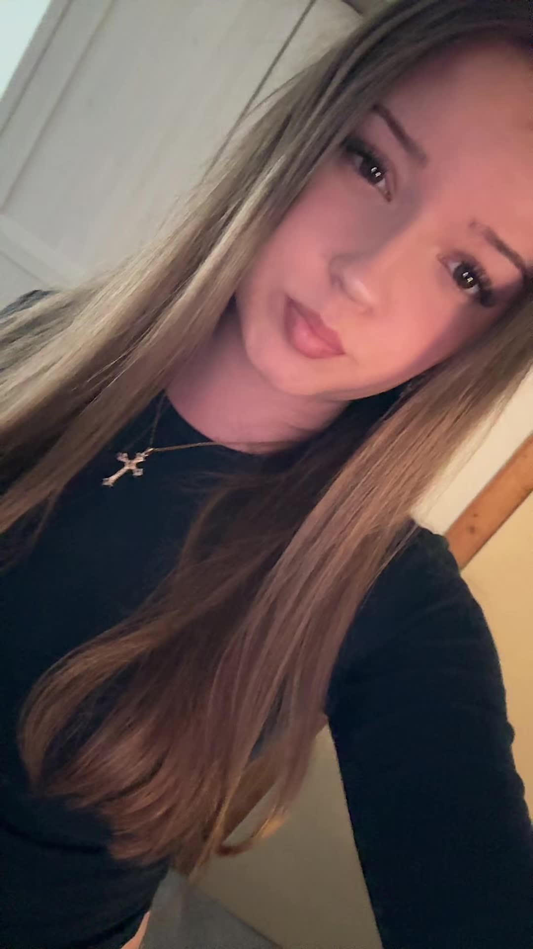 @lilly 𝜗𝜚