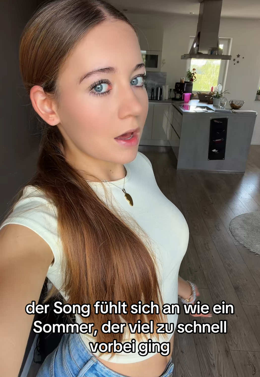 @LUNAAA