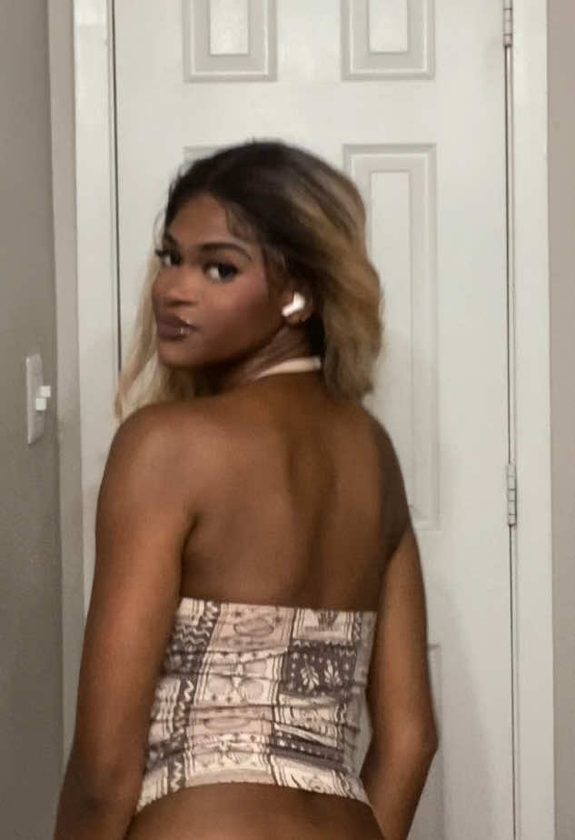 @LariahDeanne