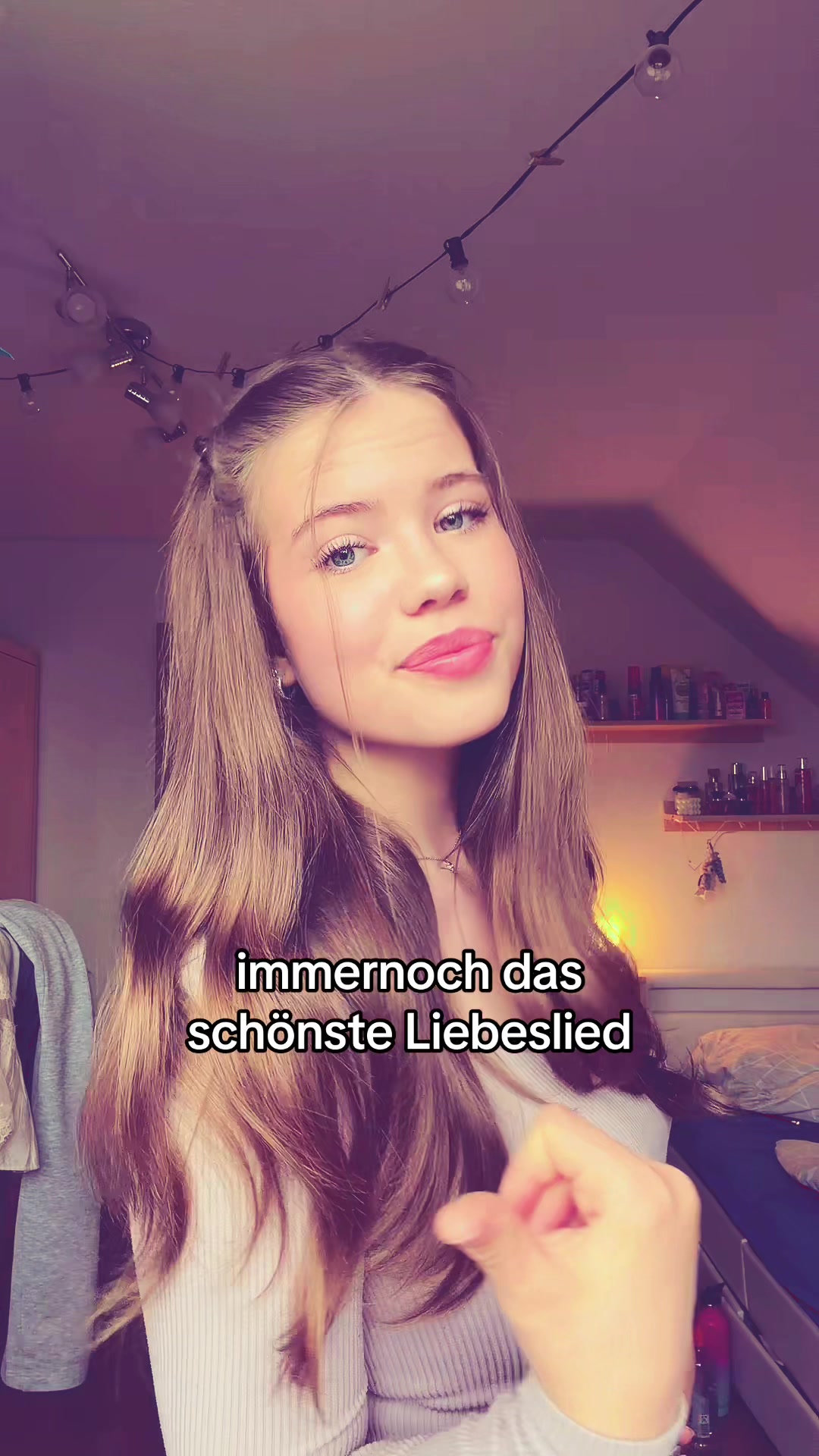 @verena.cht
