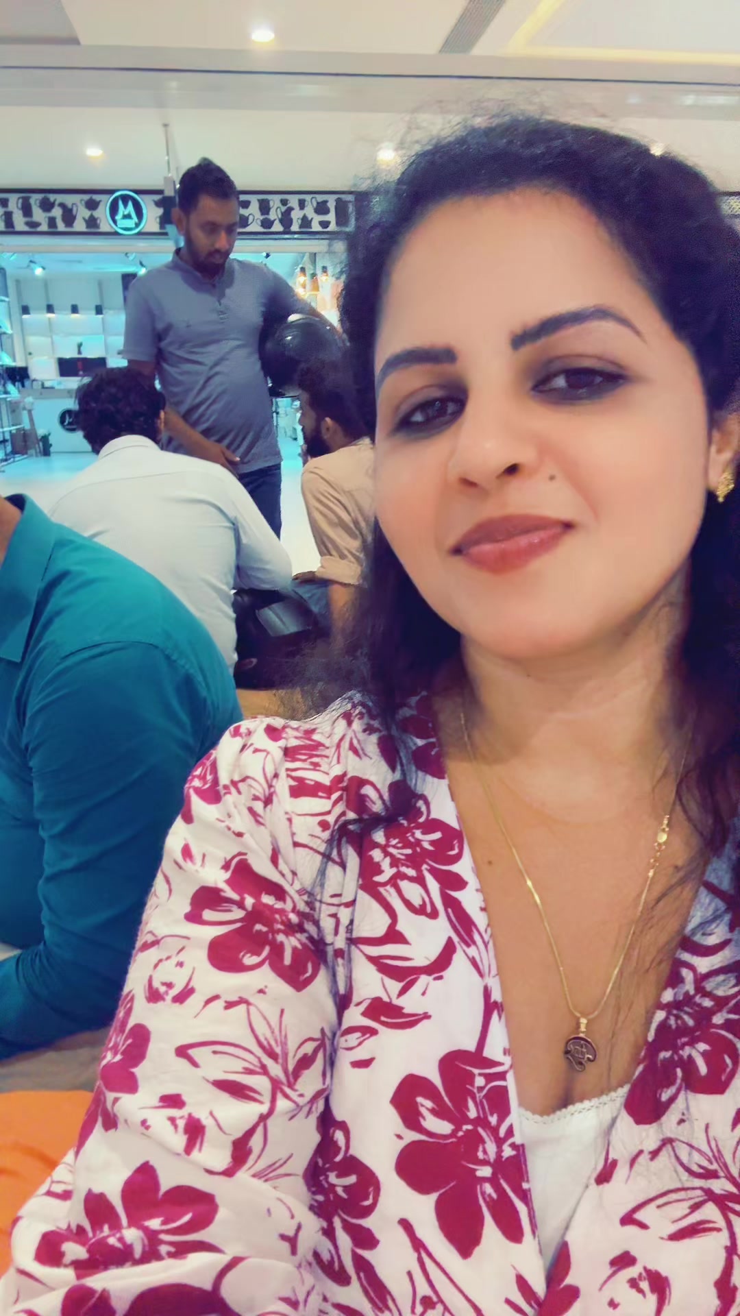@Tharshi Priya