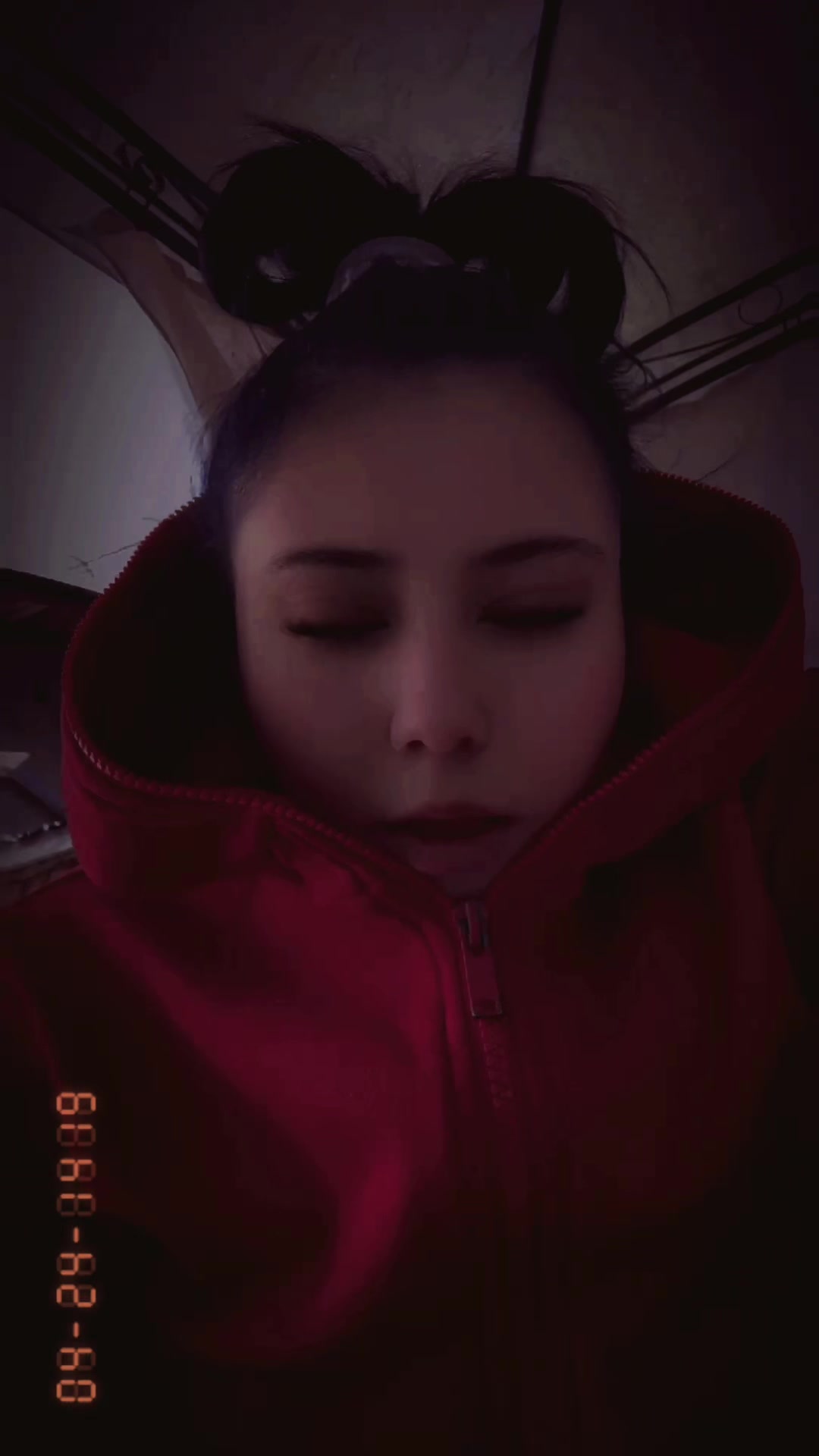 @mxllyXVIII