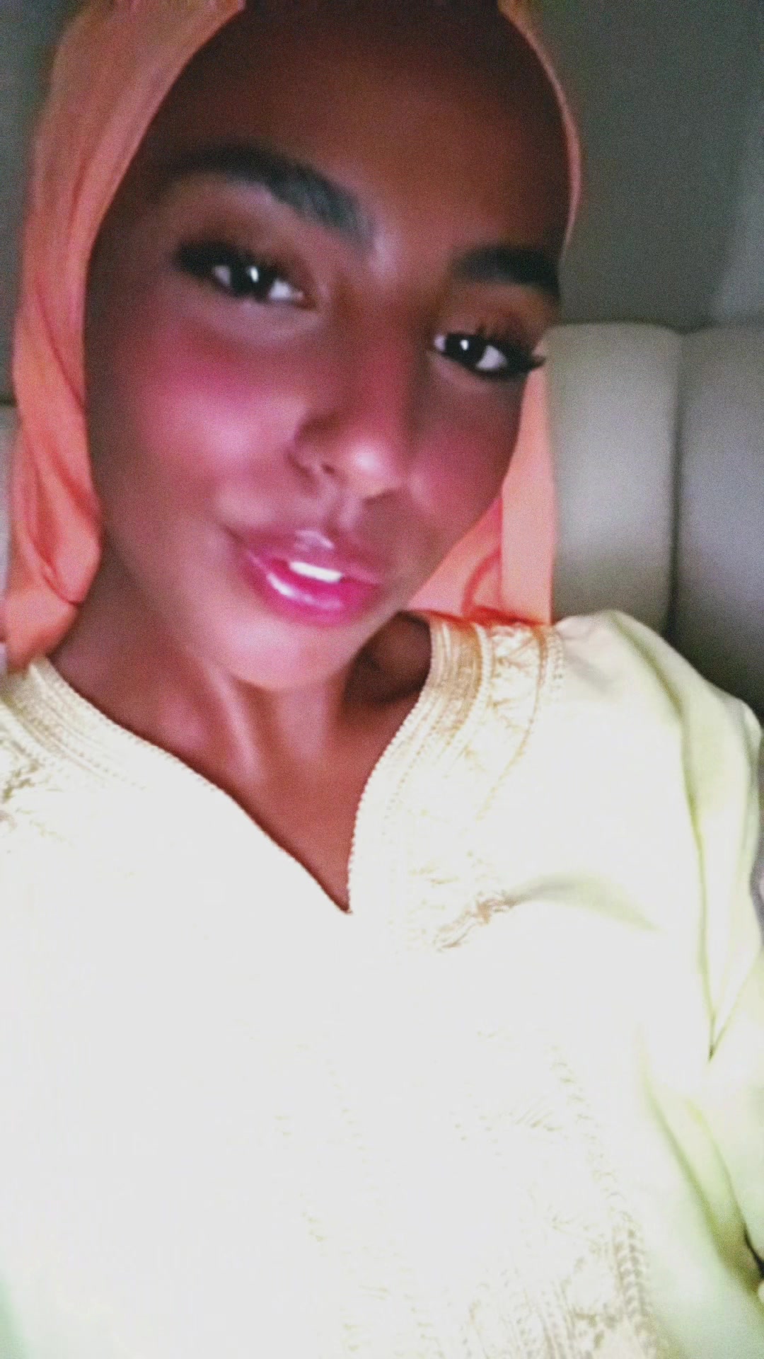 @zahraa.bdf